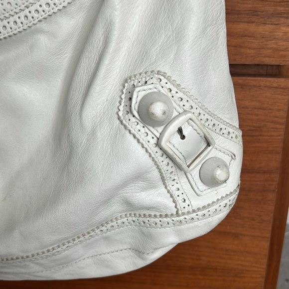 Balenciaga
Motocross Giant Covered Brogues Day bag Hobo handbag - Picture 5 of 12